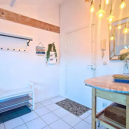 Nestor&jeeves - L Escurial - Apartment *