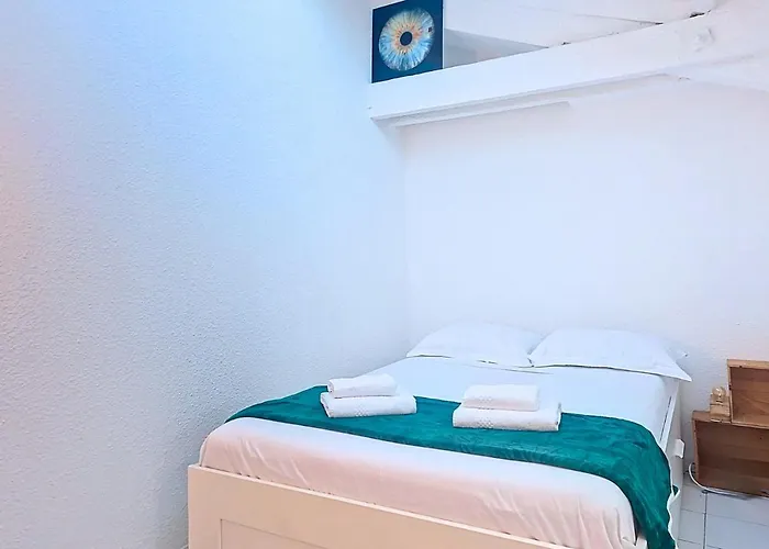 Nestor&jeeves - L Escurial - Apartment